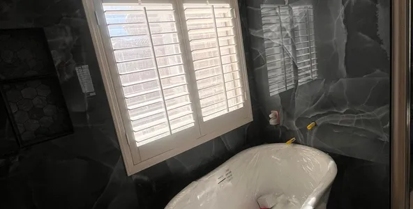 Tubs and showers installation